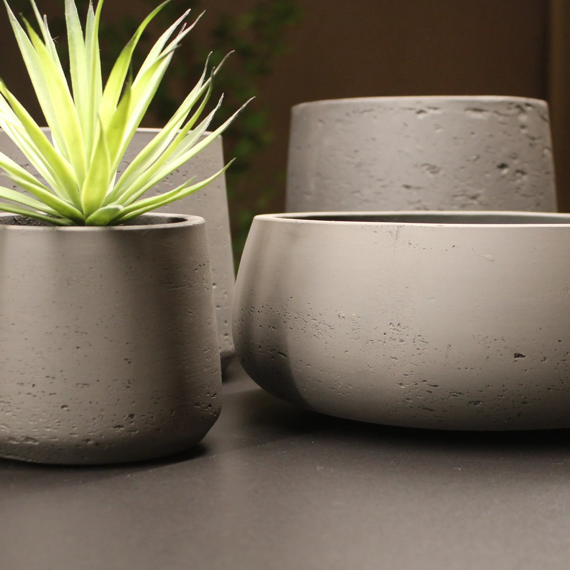 Eileen, Black Washed